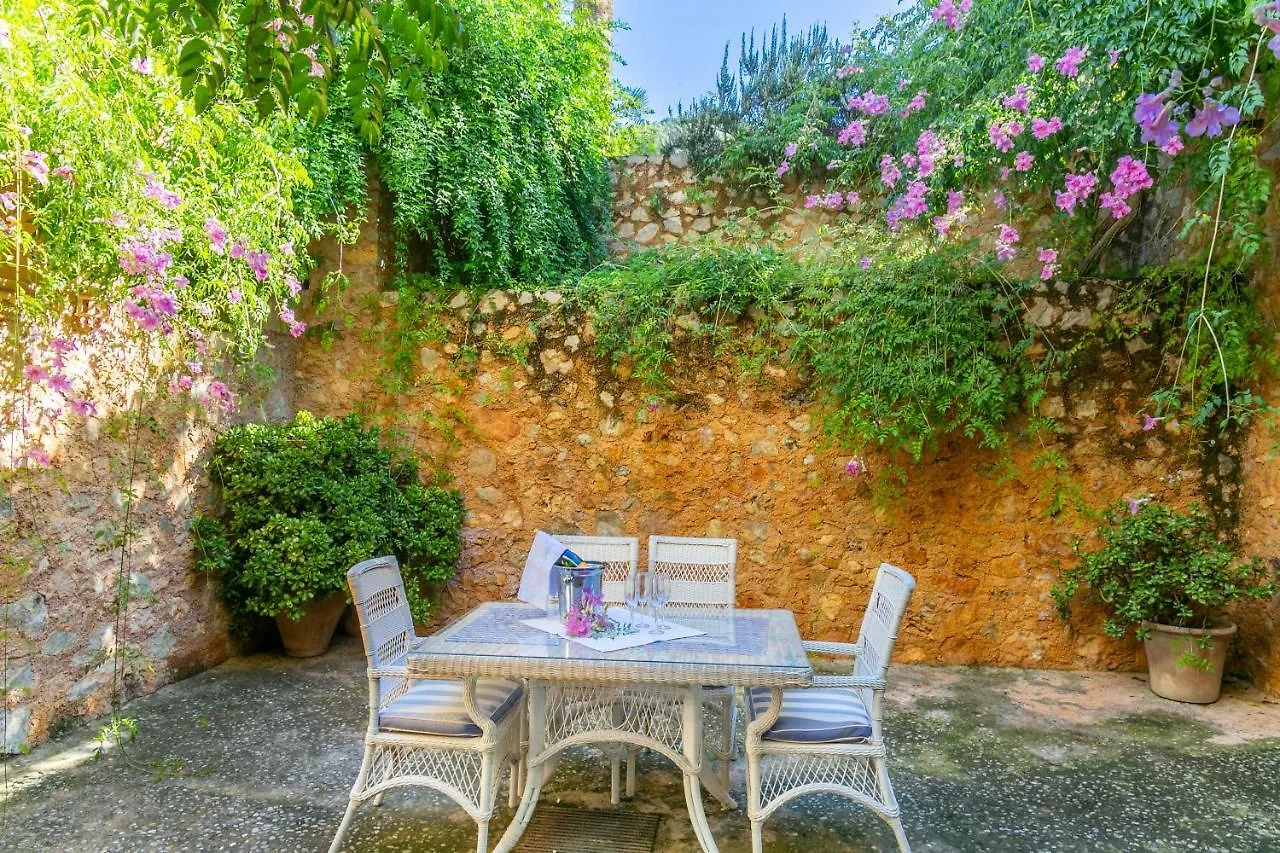 Villa Historic House In Mallorca Up To 12 Guests Andratx  España