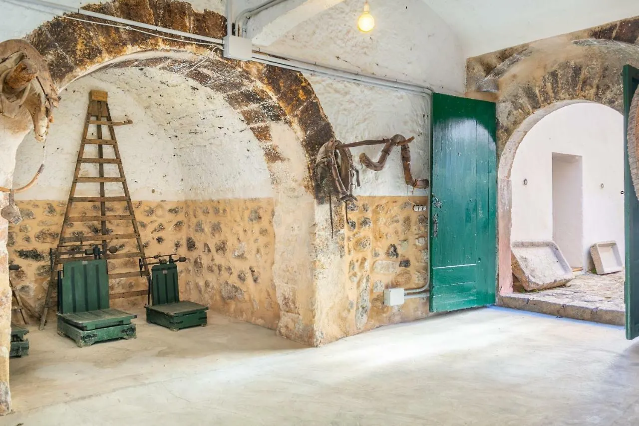 Historic House In Mallorca Up To 12 Guests Andratx  0*,