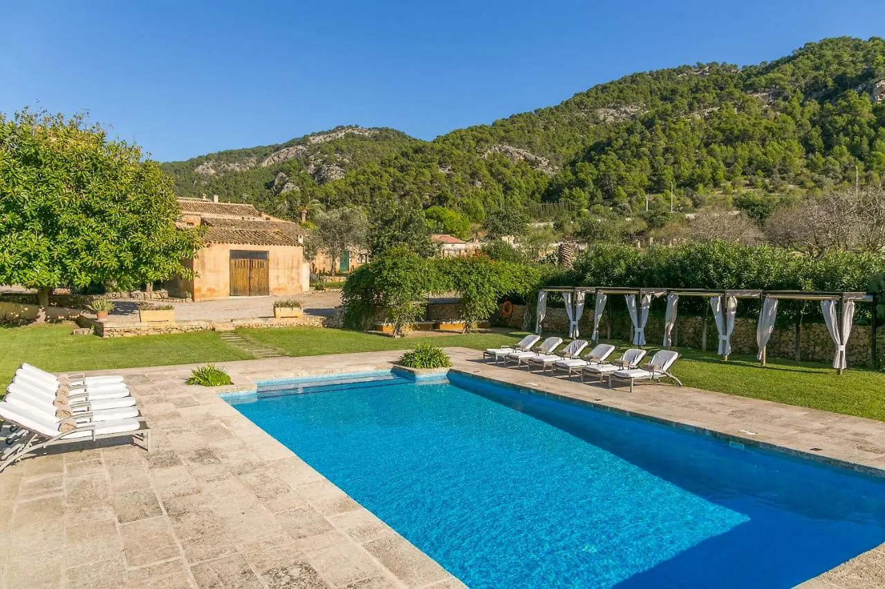 Historic House In Mallorca Up To 12 Guests Andratx Spain