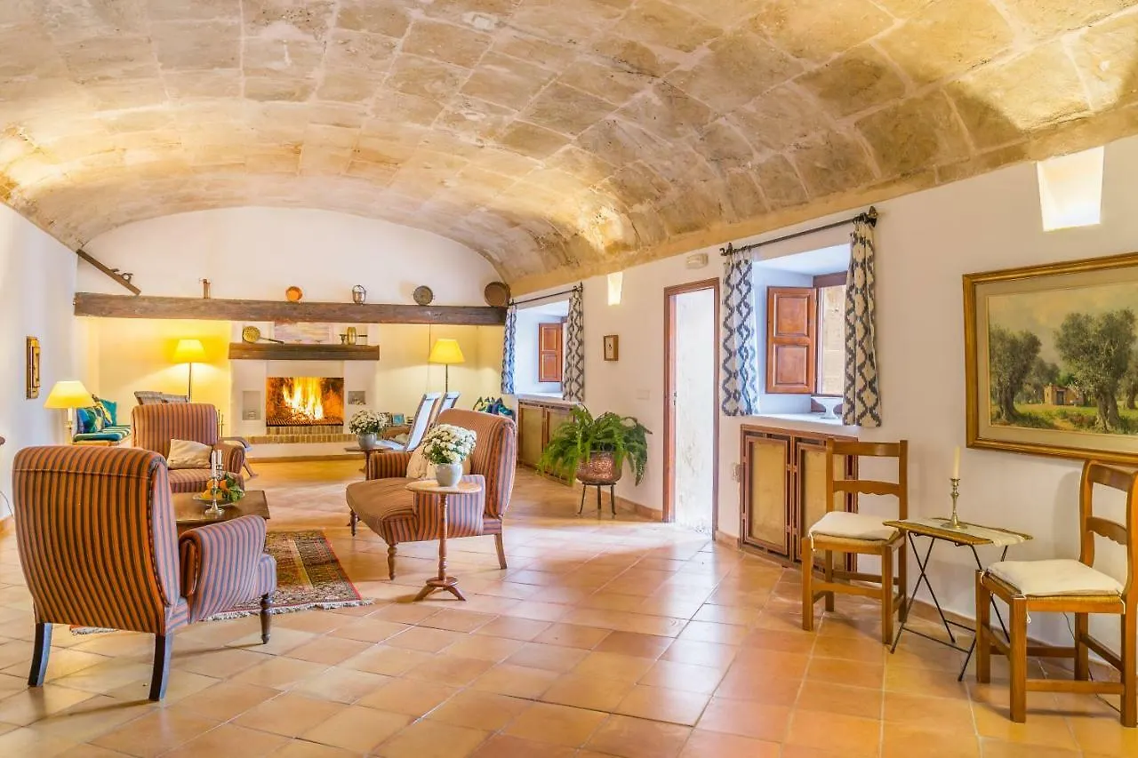 Villa Historic House In Mallorca Up To 12 Guests Andratx